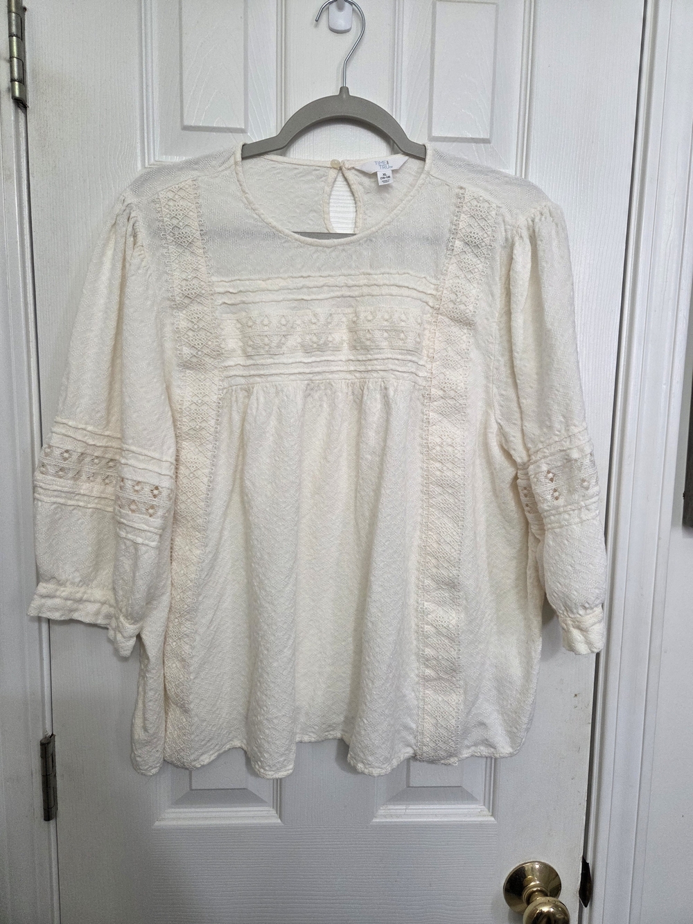 Time and Tru Cream Lace-Trim Boho Blouse